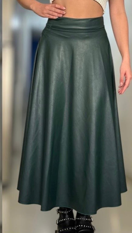 Falda Rotonda larga Cuerotex