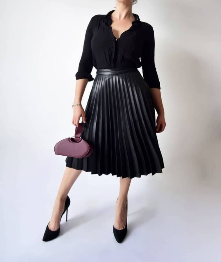 Falda plisada Midi tipo Cuero