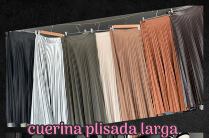 Falda plisada cuerotex larga