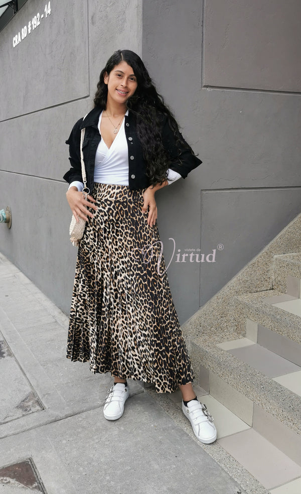 Falda plisada animal print larga