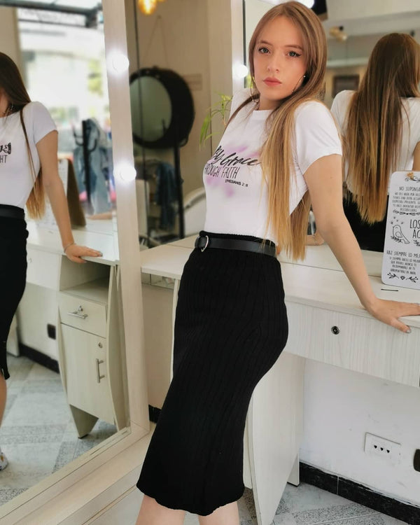Falda Midi Tejida